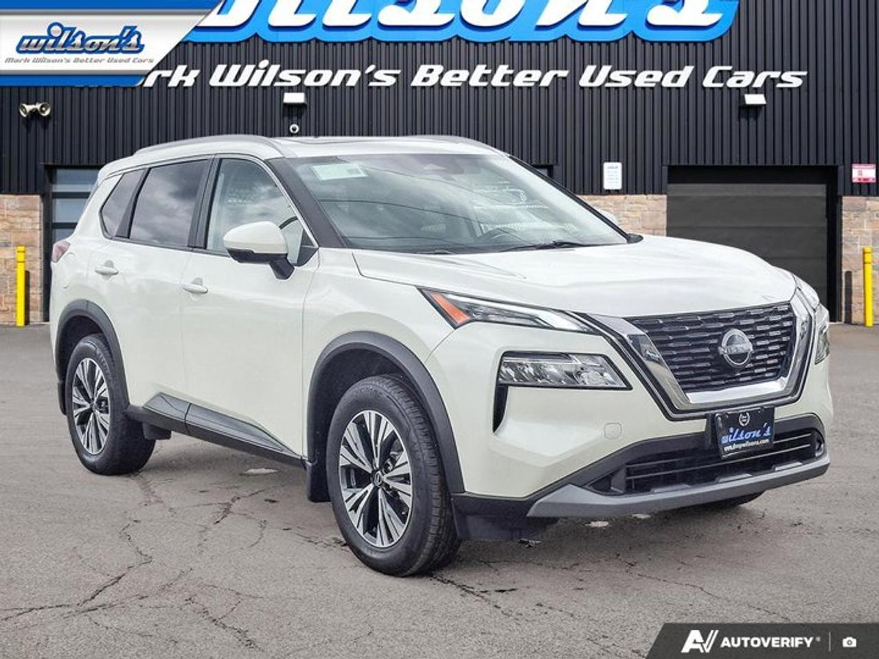 2023 Nissan Rogue SV AWD | Sunroof | 360 Camera | Remote Start | CarPlay + Android | Power Seats | and More ! Photo