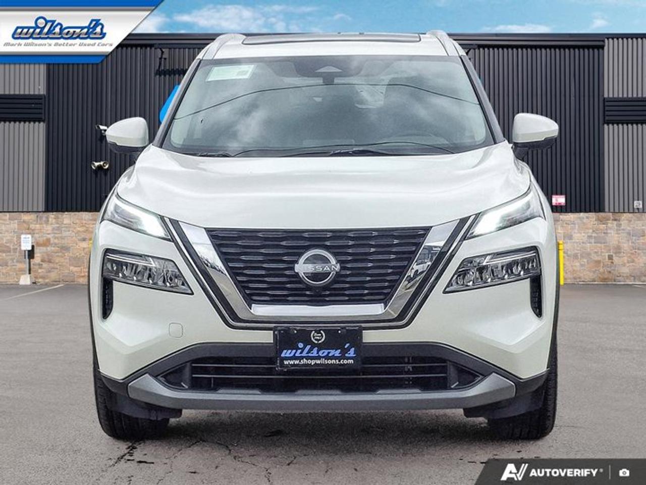 2023 Nissan Rogue SV AWD | Sunroof | 360 Camera | Remote Start | CarPlay + Android | Power Seats | and More ! Photo