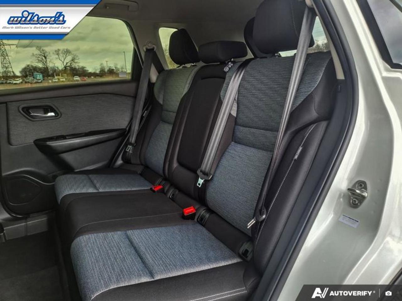 2023 Nissan Rogue SV AWD | Sunroof | 360 Camera | Remote Start | CarPlay + Android | Power Seats | and More ! Photo