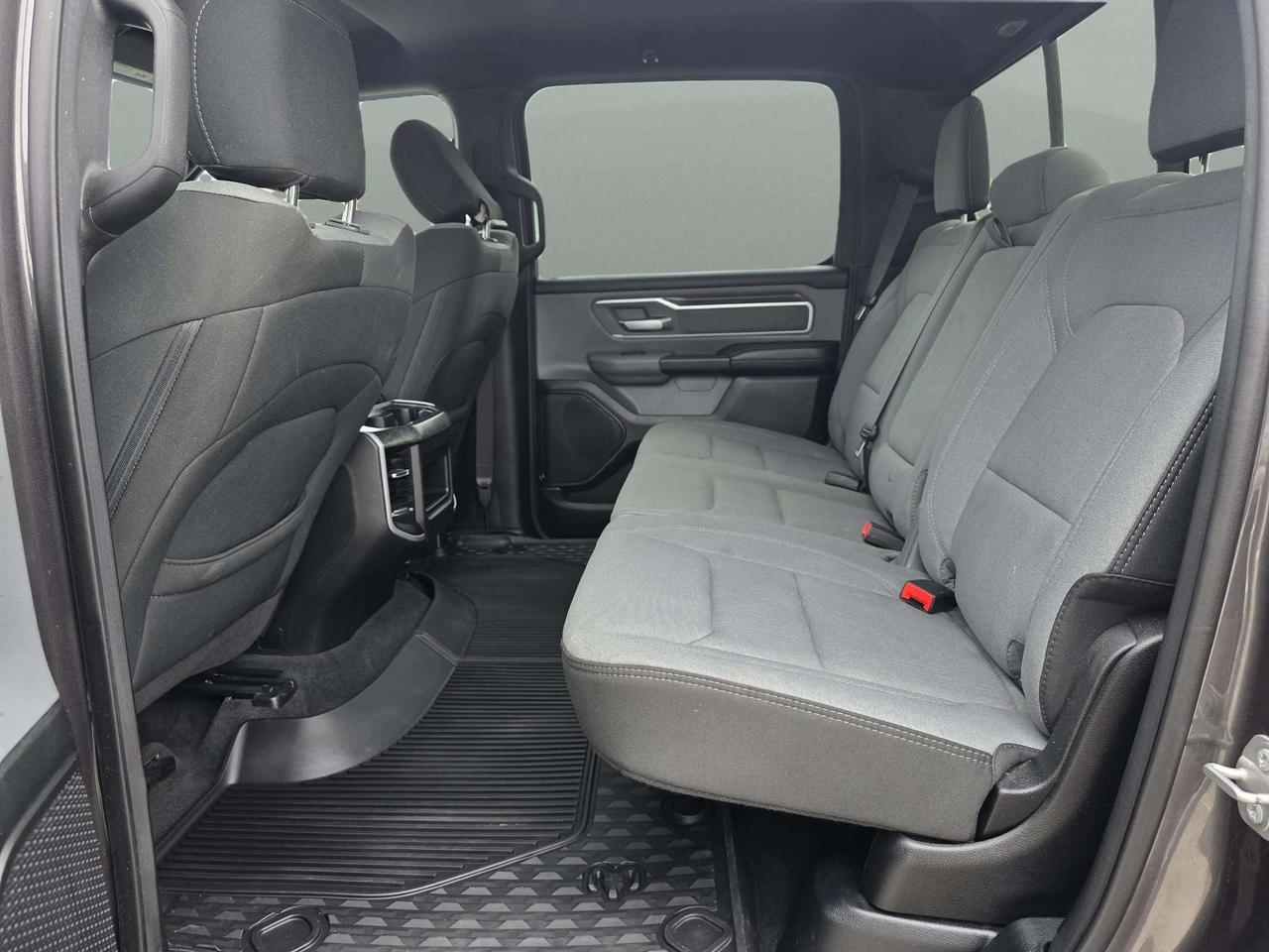 2021 RAM 1500 Big Horn 4x4 Crew Cab 5'7" Box Photo