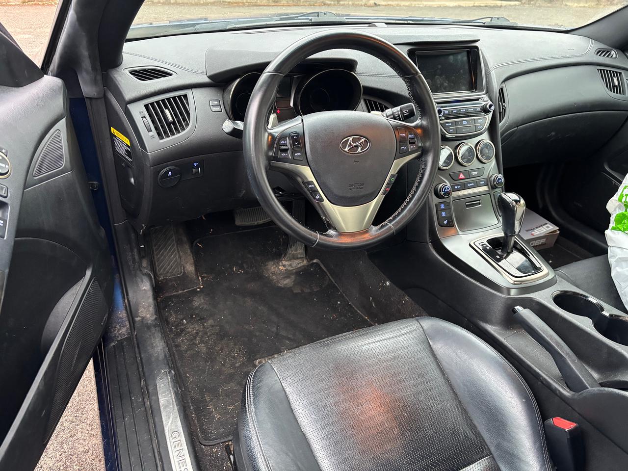 2014 Hyundai Genesis Coupe 2dr I4 Auto Premium Photo