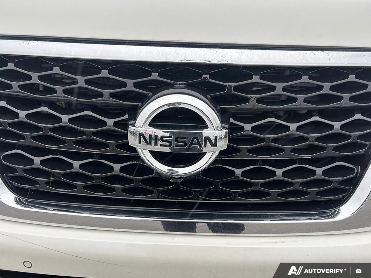2017 Nissan Armada Platinum HEATED AND VENTILATED SEATS | REAR ENTERTAINMENT S Photo