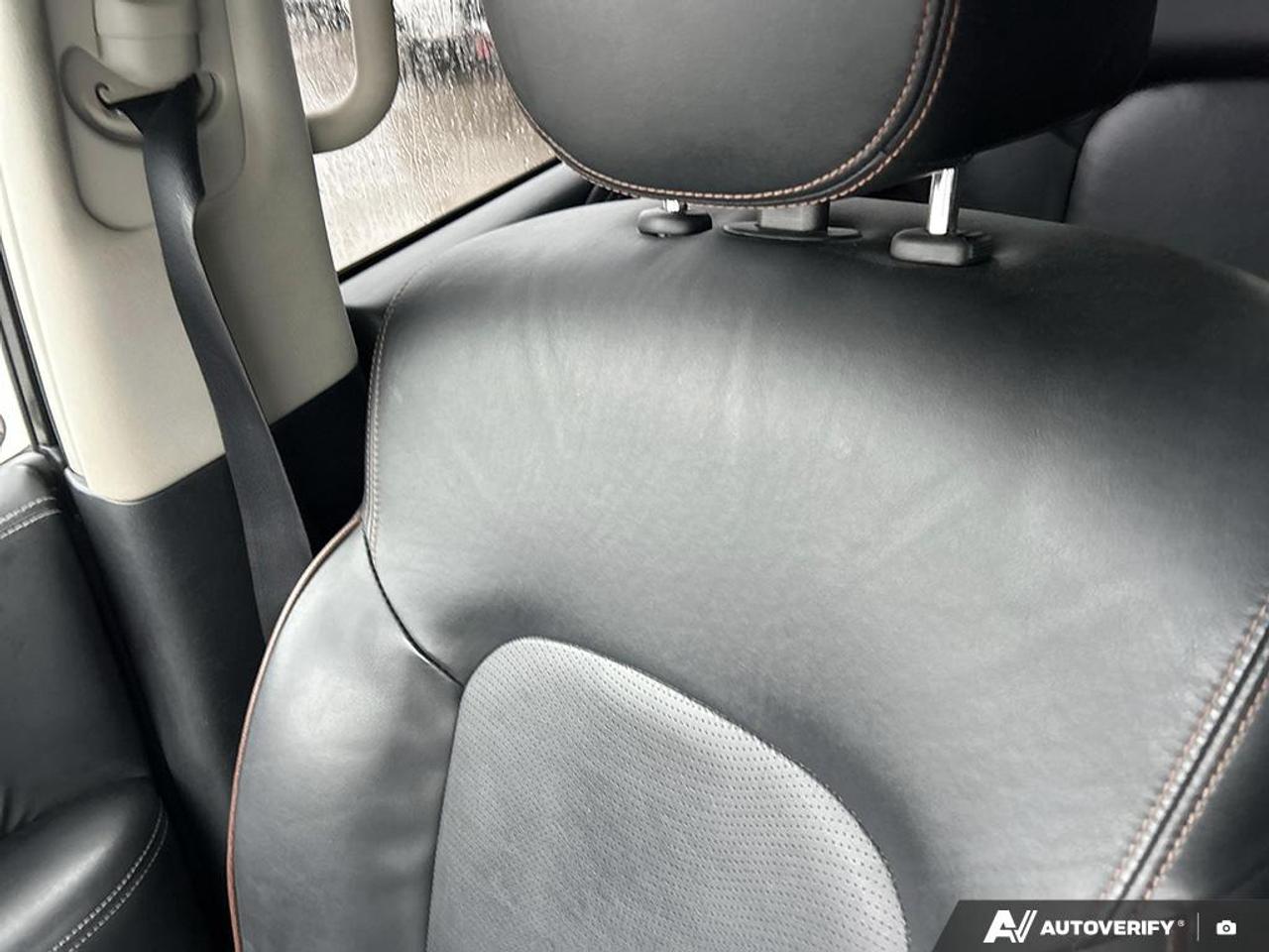 2017 Nissan Armada Platinum HEATED AND VENTILATED SEATS | REAR ENTERTAINMENT S Photo