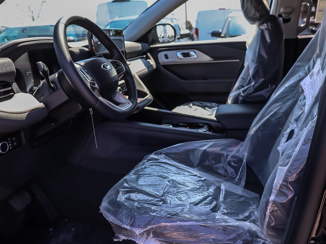 2026 Ford Explorer Active Photo