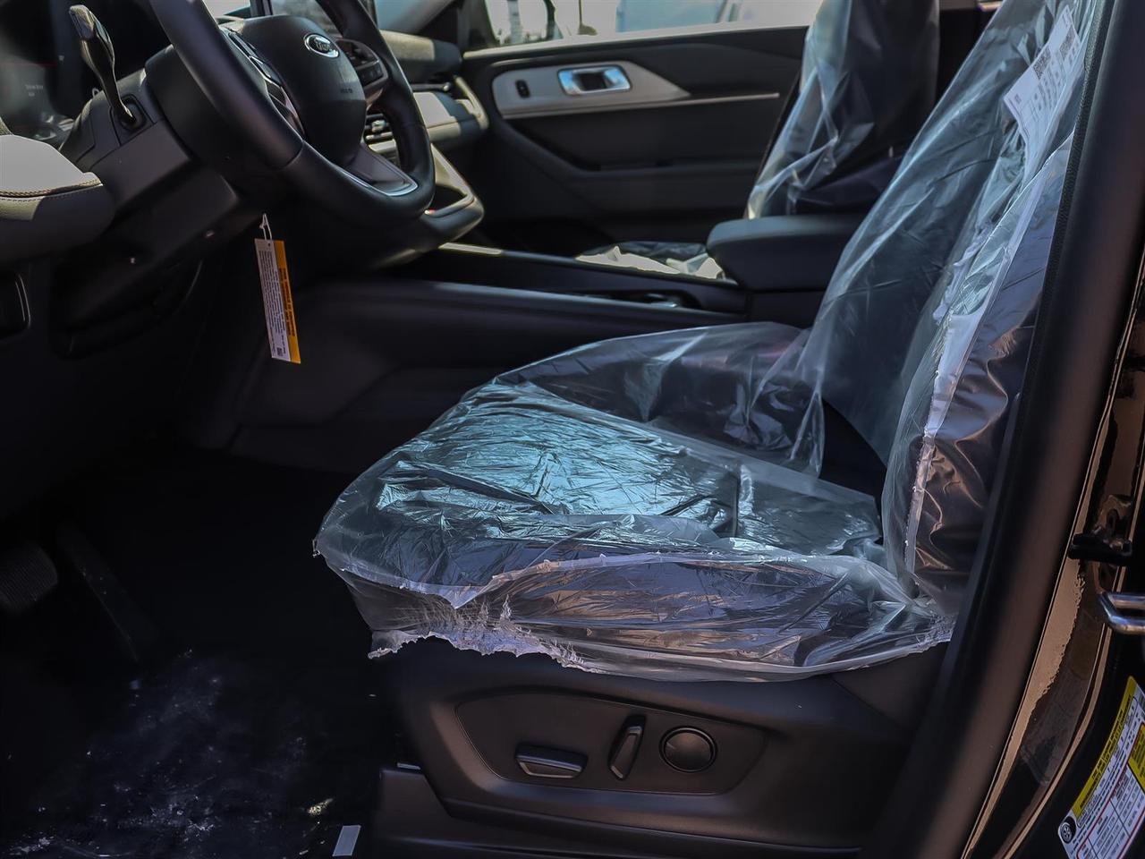 2026 Ford Explorer Active Photo