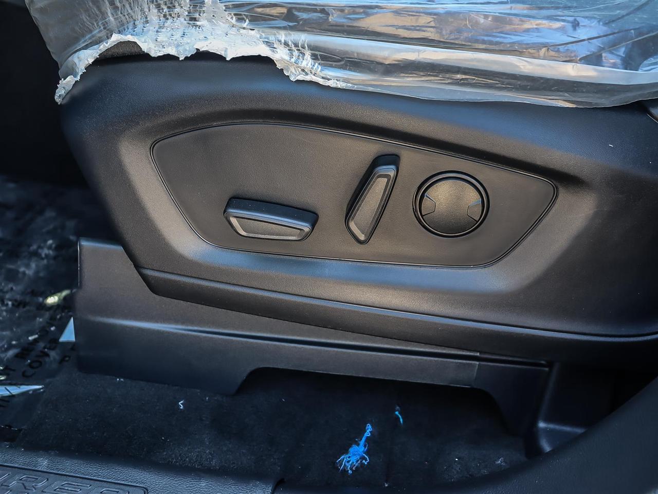 2026 Ford Explorer Active Photo