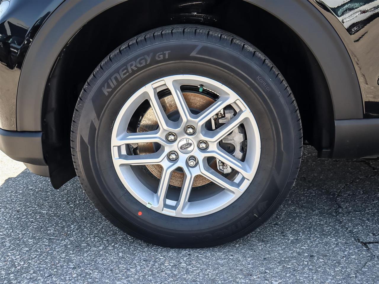 2026 Ford Explorer Active Photo