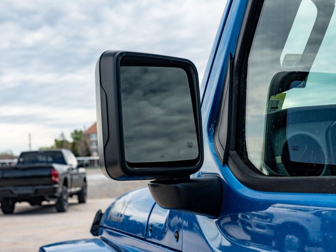 2026 Jeep Gladiator Willys Photo