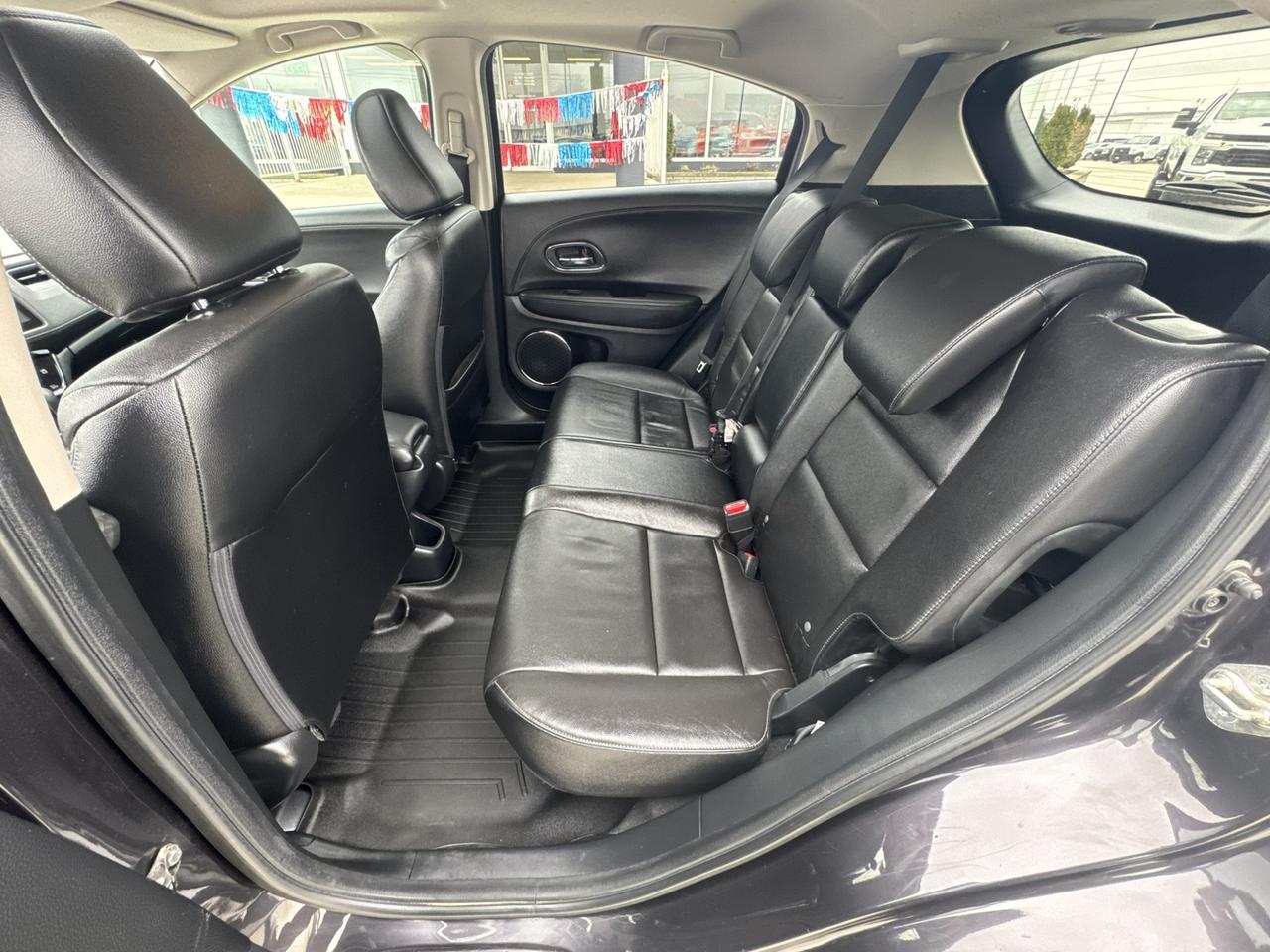 2016 Honda HR-V 4WD 4dr CVT EX-L w/Navi Photo