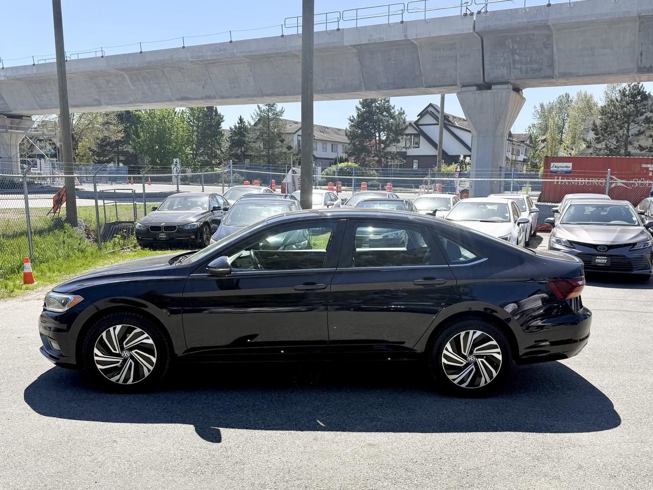 2019 Volkswagen Jetta FINANCING AVAILABLE Photo8