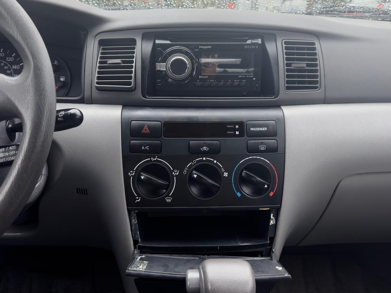 2004 Toyota Corolla FINANCING AVAILABLE Photo13