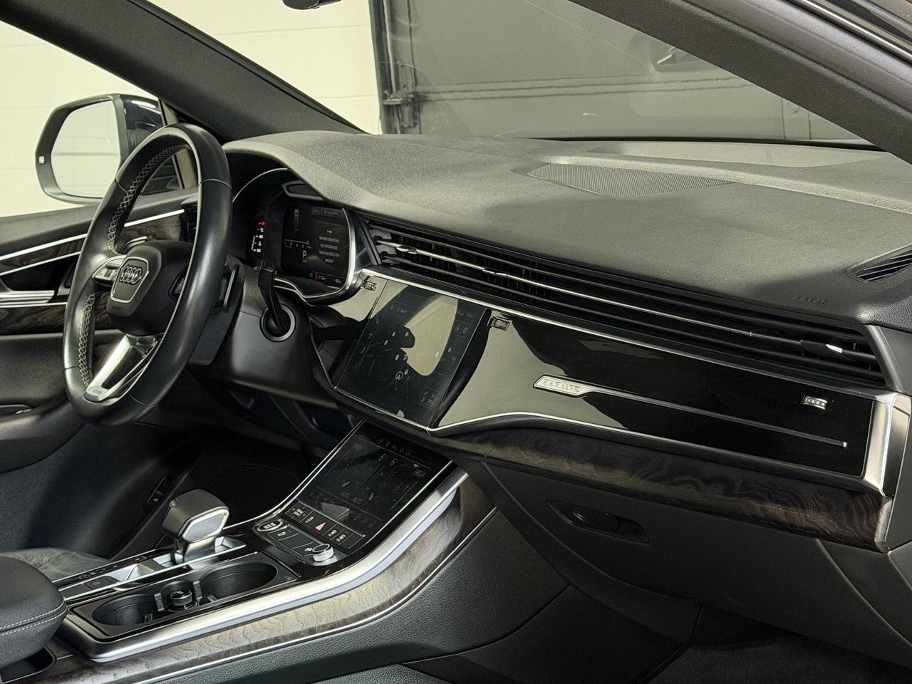 2021 Audi Q8 Progressiv S-LINE|NAVI|BACKUP|SUNROOF Photo