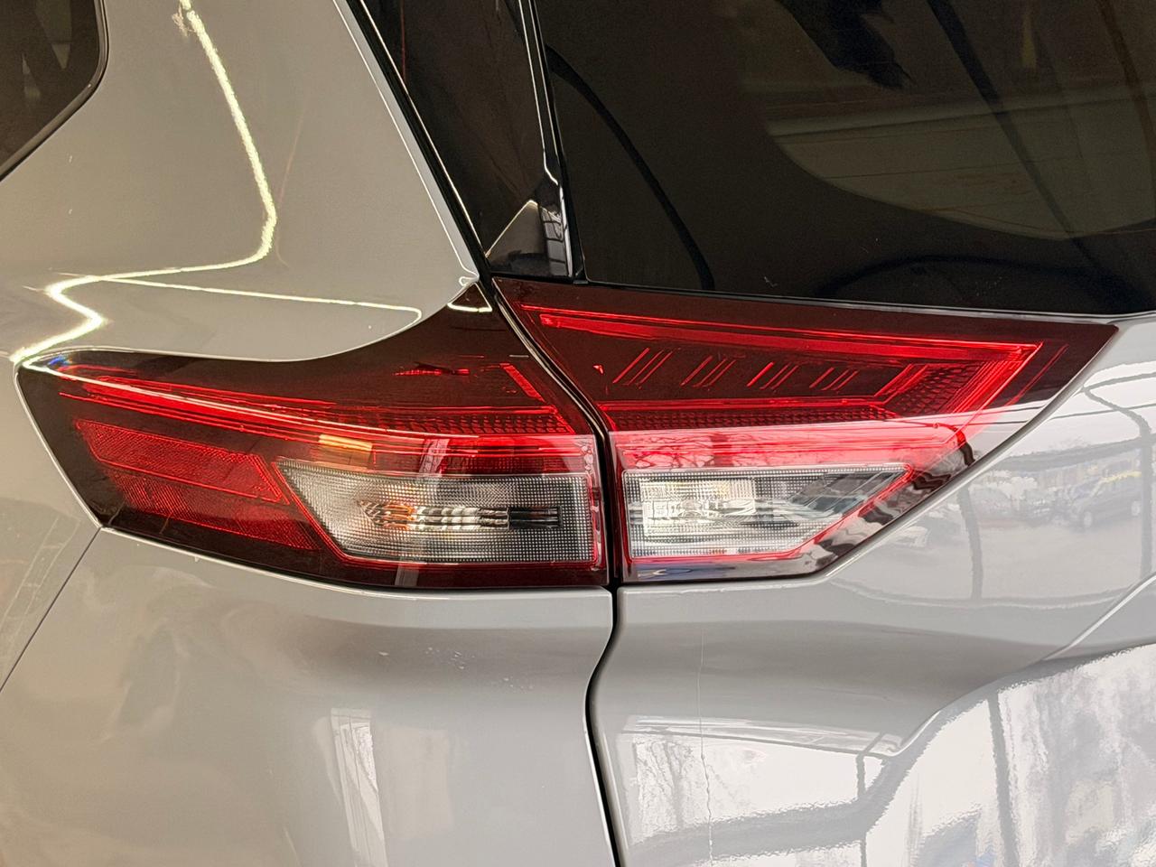 2023 Nissan Rogue SL AWD+PanoRoof+360Camera+DriverAssist+CLEANCARFAX Photo126