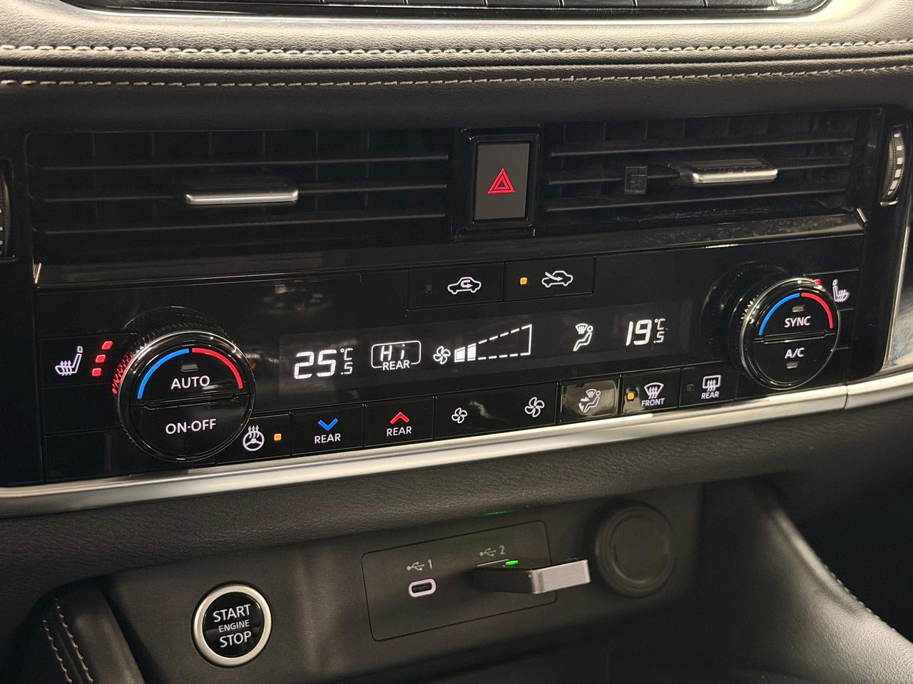 2023 Nissan Rogue SL AWD+PanoRoof+360Camera+DriverAssist+CLEANCARFAX Photo41