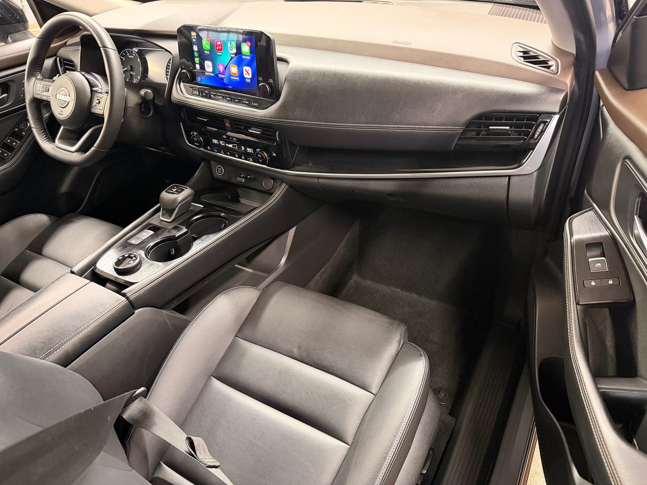 2023 Nissan Rogue SL AWD+PanoRoof+360Camera+DriverAssist+CLEANCARFAX Photo