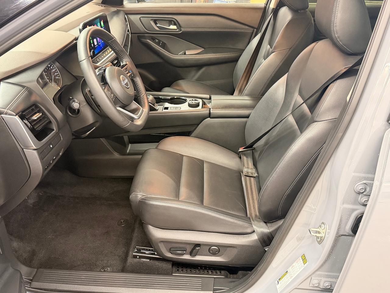 2023 Nissan Rogue SL AWD+PanoRoof+360Camera+DriverAssist+CLEANCARFAX Photo