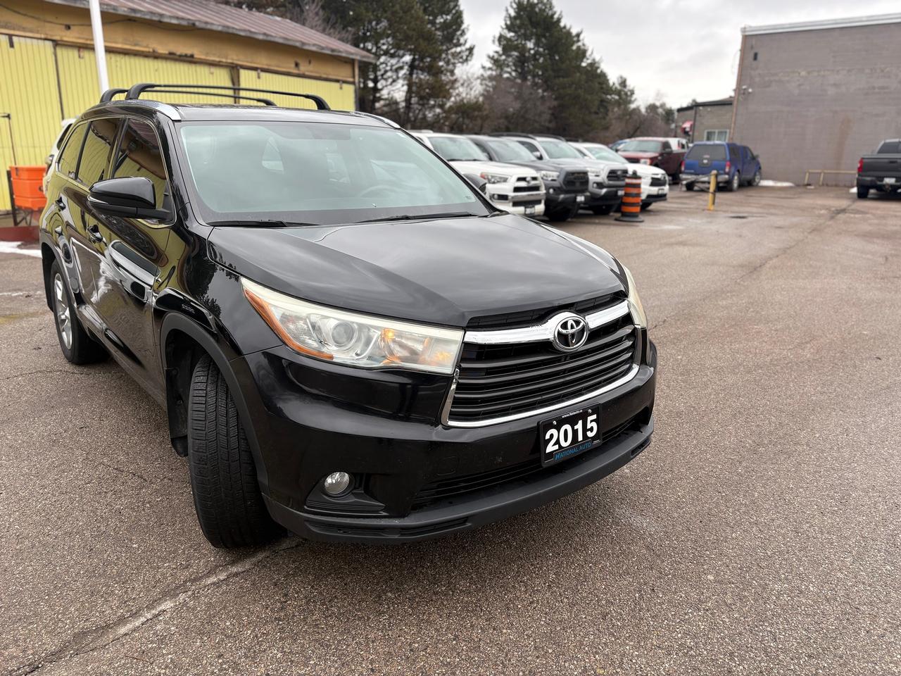 2015 Toyota Highlander LIMITED,7 PASSENGERS,NAV,LEATHER,SUNROOF,CERTIFIED Photo