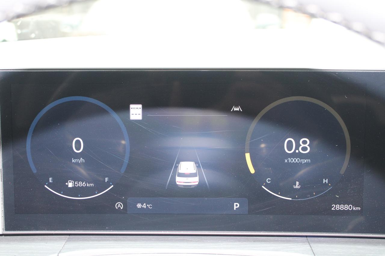 2025 Hyundai Santa Fe LUXURY AWD Photo