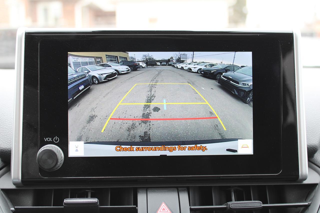 2025 Toyota RAV4 XLE AWD Photo