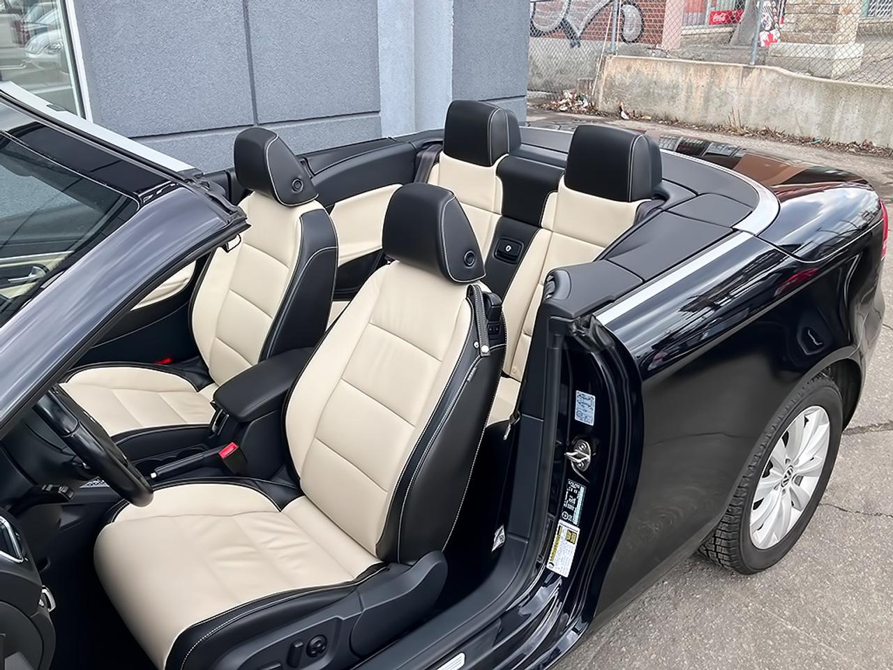 2015 Volkswagen Eos WOLFSBURG|PANOROOF|LEATHER|ALLOYS|PWR TOP Photo