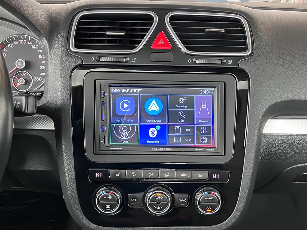 2015 Volkswagen Eos WOLFSBURG|PANOROOF|LEATHER|ALLOYS|PWR TOP Photo