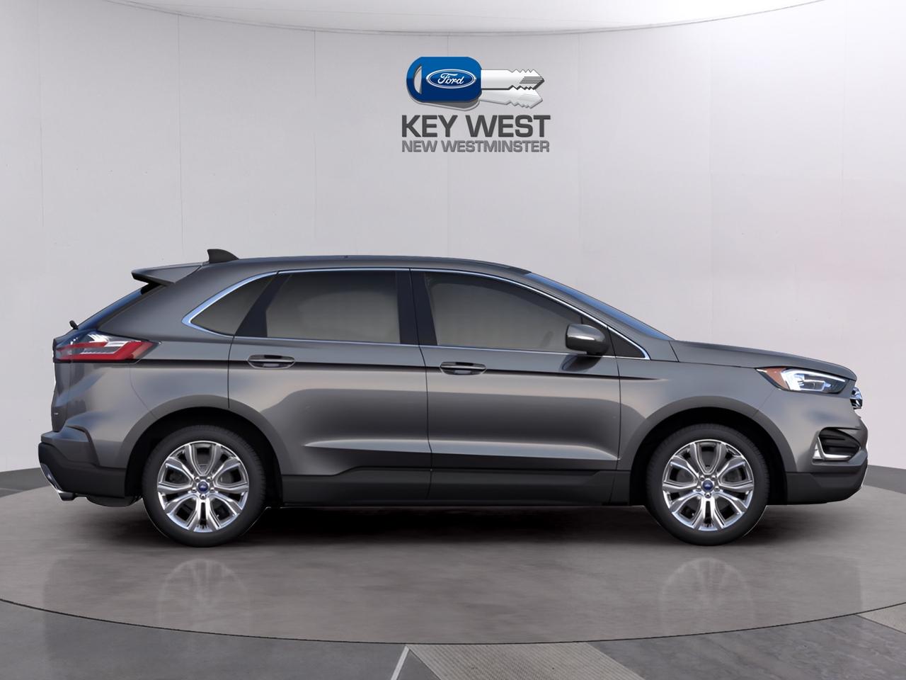 2024 Ford Edge Titanium Photo4