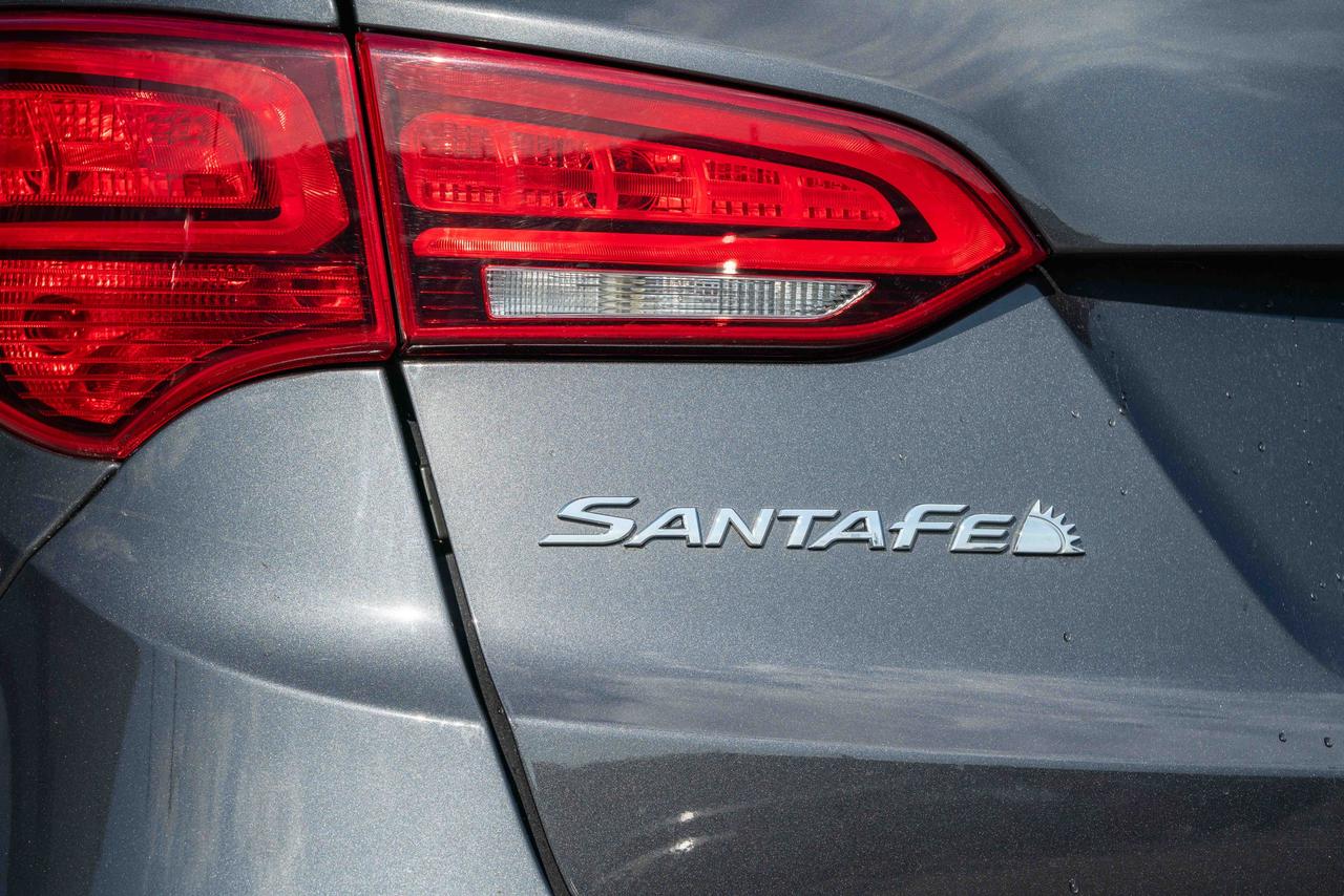 2017 Hyundai Santa Fe Sport Luxury Photo