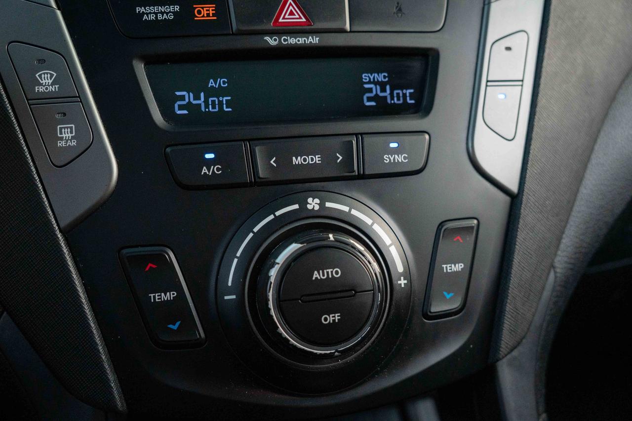 2017 Hyundai Santa Fe Sport SPORT Photo