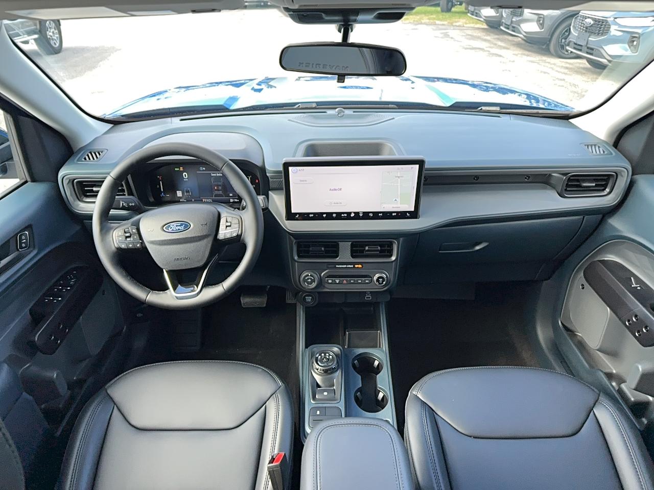 2026 Ford Maverick Lariat SuperCrew Hybrid AWD Photo