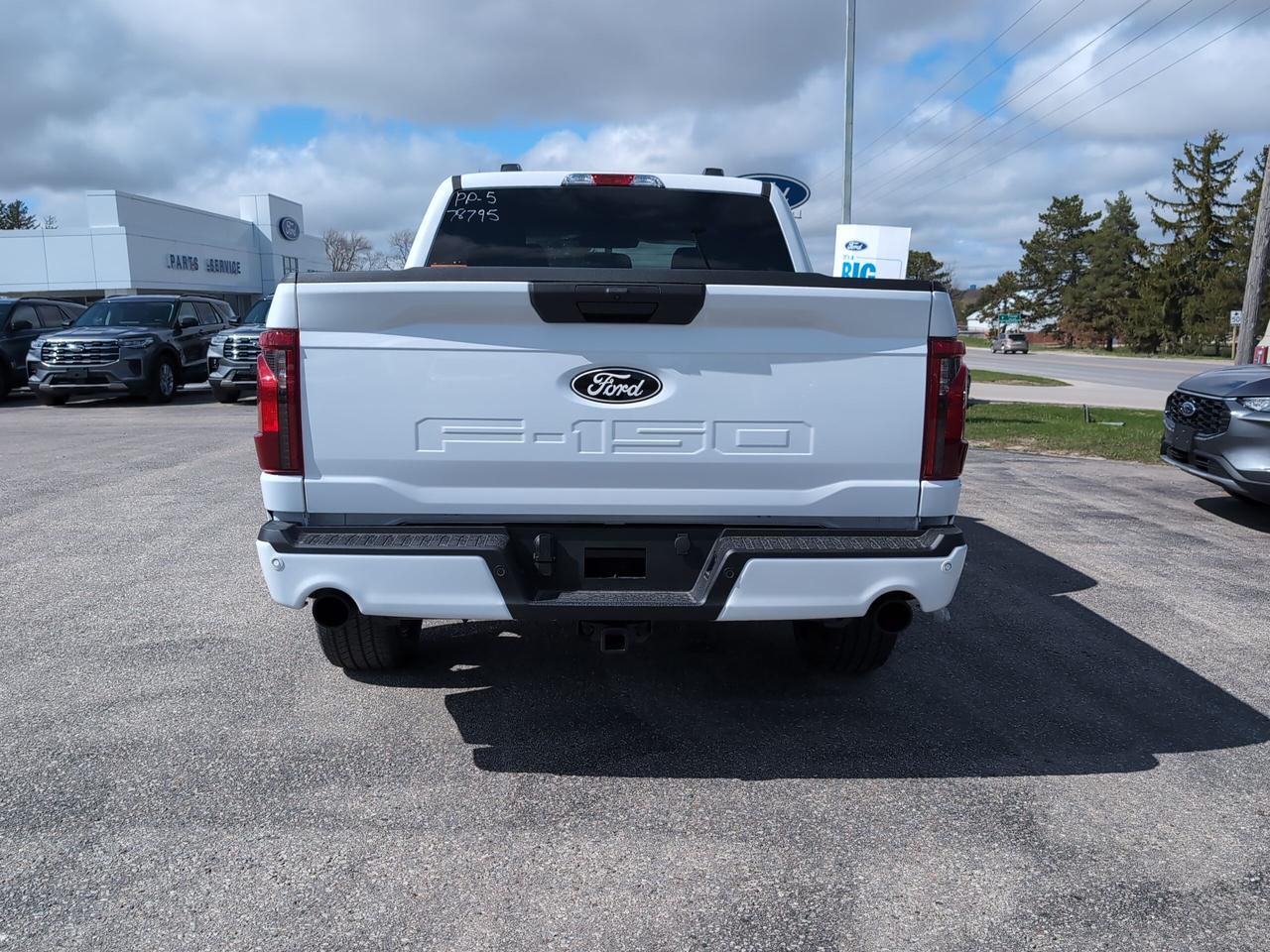 2026 Ford F-150 STX Lobo SuperCrew 4x4 Photo4