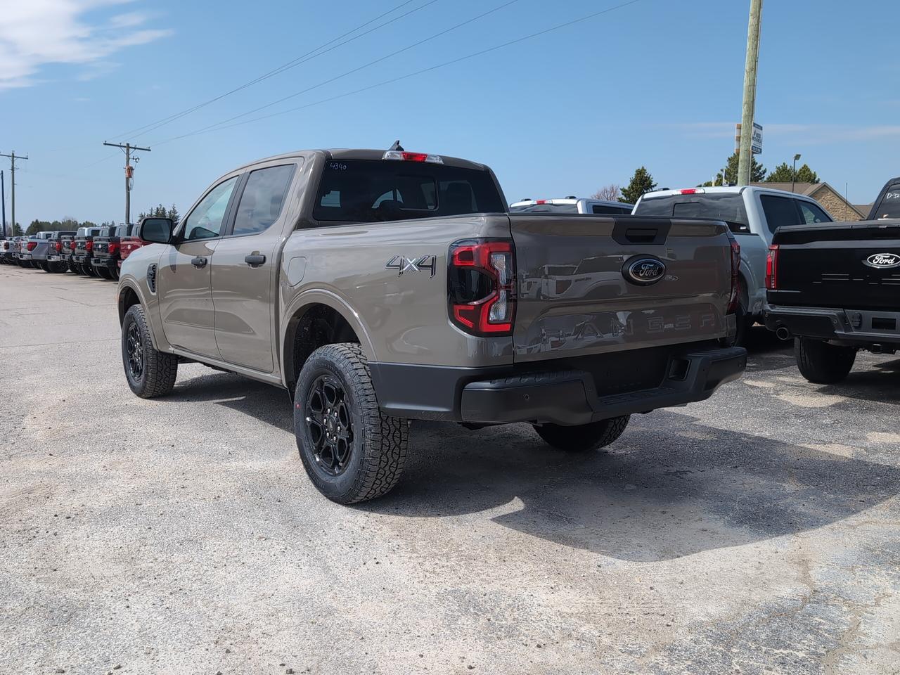 2026 Ford Ranger XLT Crew Cab 4X4 Photo3