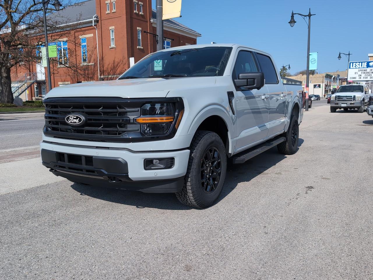 2026 Ford F-150 XLT SuperCrew 302A 4x4 Photo2