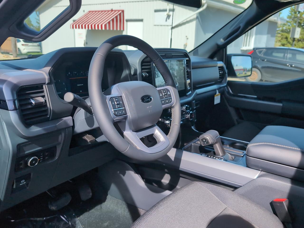 2026 Ford F-150 XLT SuperCrew Hybrid 301A 4x4 Photo