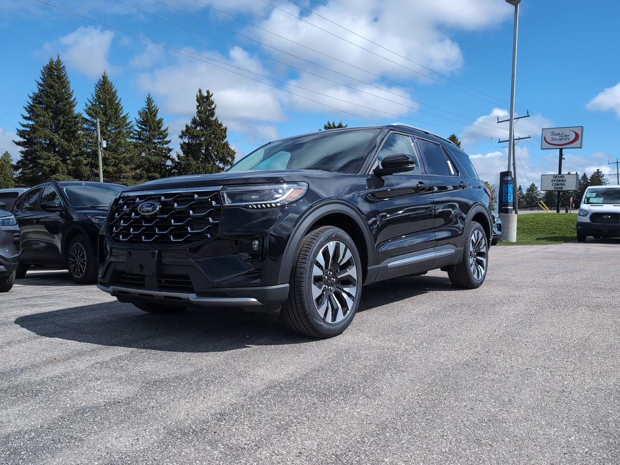 2026 Ford Explorer Platinum 4WD Photo0