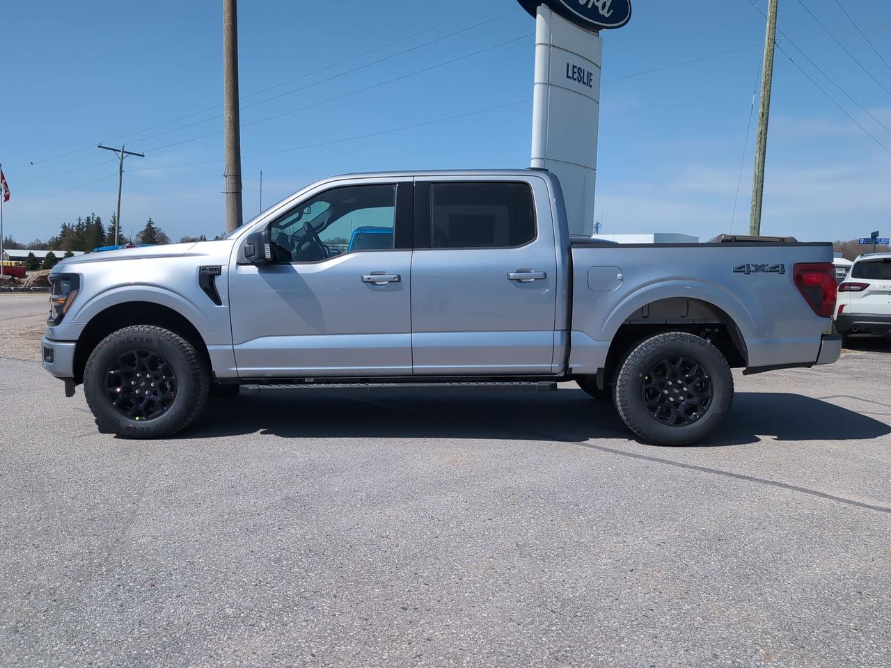 2026 Ford F-150 XLT SuperCrew 302A 4x4 Photo2