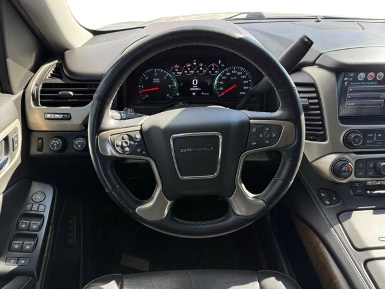 2018 GMC Yukon Denali - Photo #15