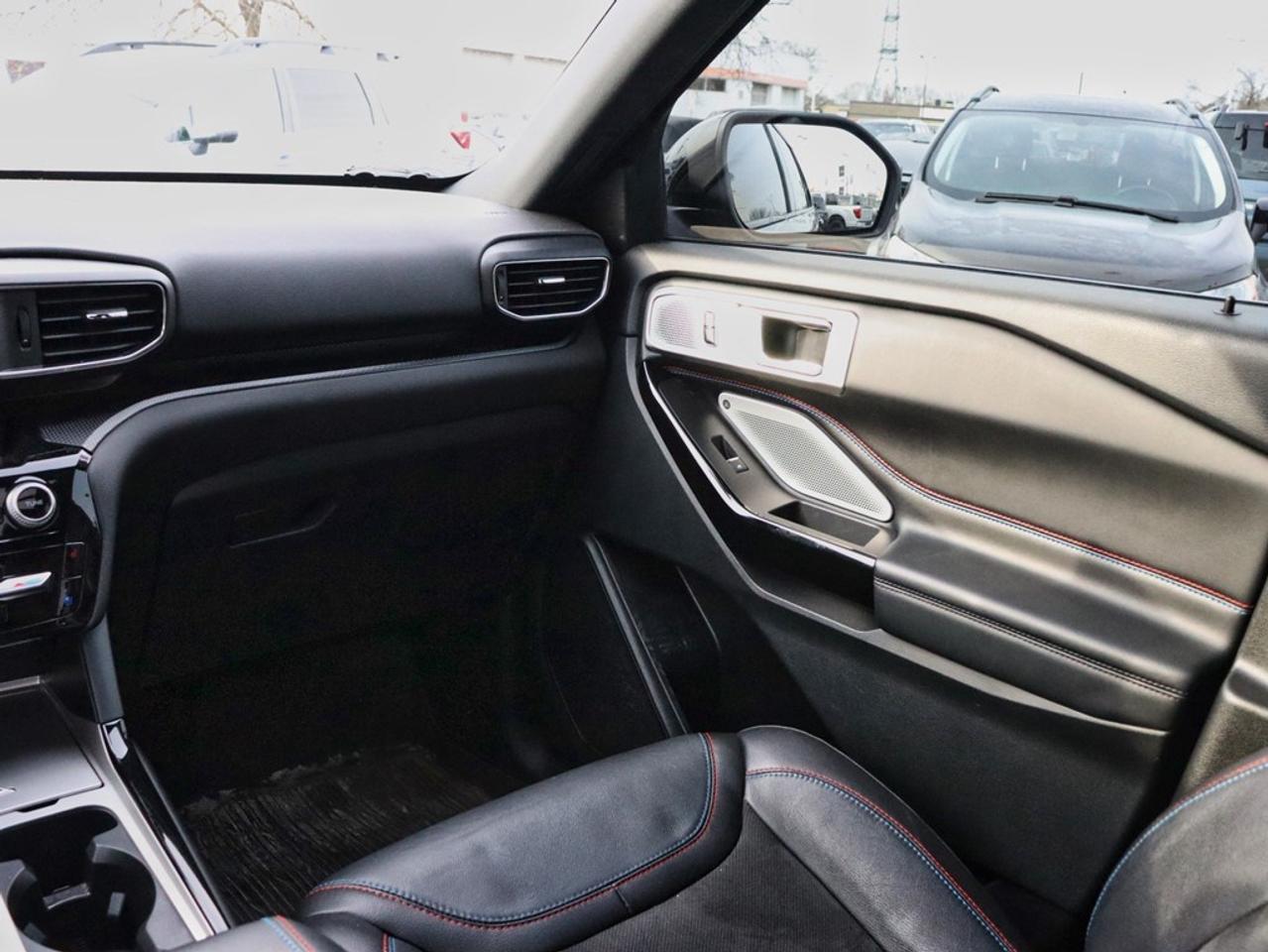 2023 Ford Explorer ST | 4WD | ROOF | NAV | 360 | TOW | 21s Photo