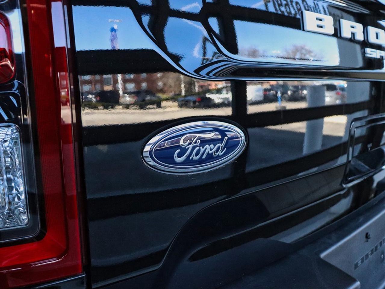2023 Ford Bronco Sport Big Bend | 4X4 | 1.5L | TOW | CONV PKG | PREM 18s Photo