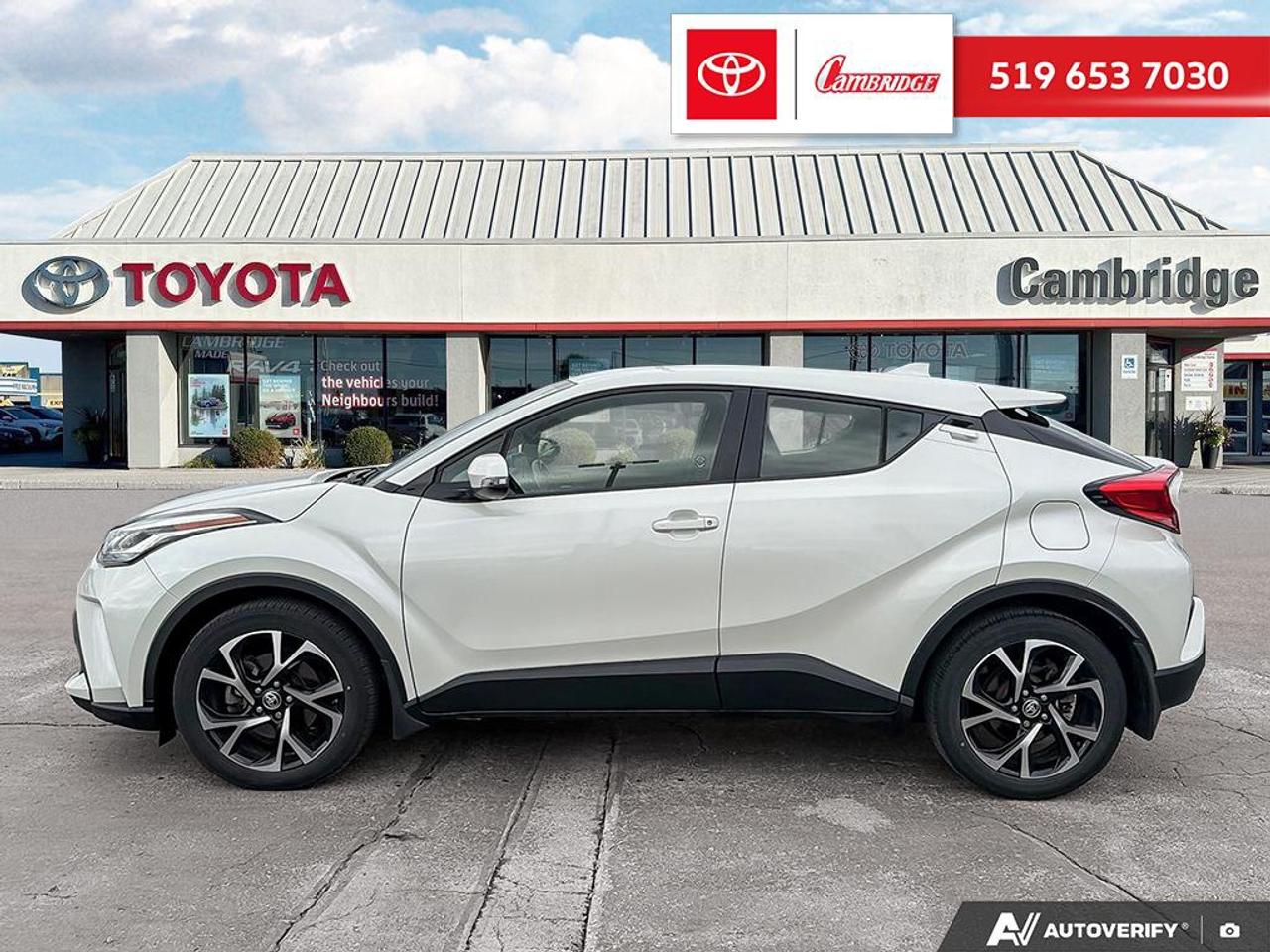 2021 Toyota C-HR XLE Premium Photo