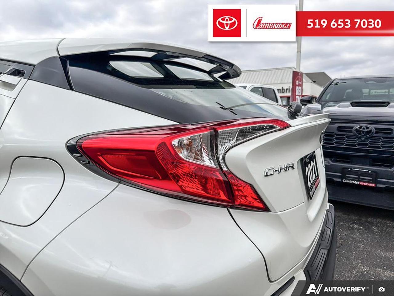 2021 Toyota C-HR XLE Premium Photo