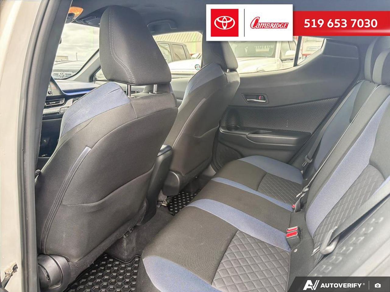 2021 Toyota C-HR XLE Premium Photo