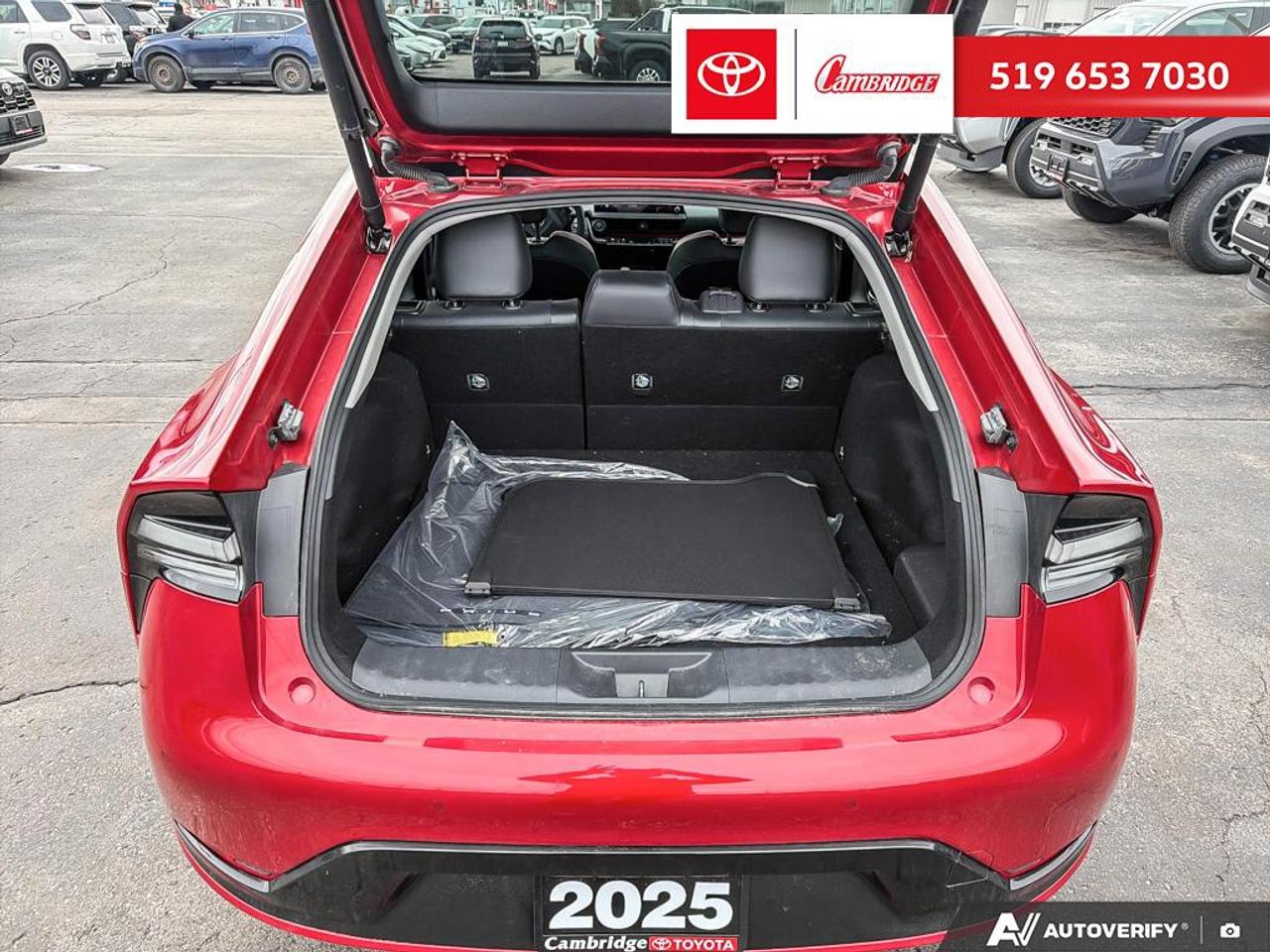 2025 Toyota Prius Plug-In Hybrid XSE Premium Photo