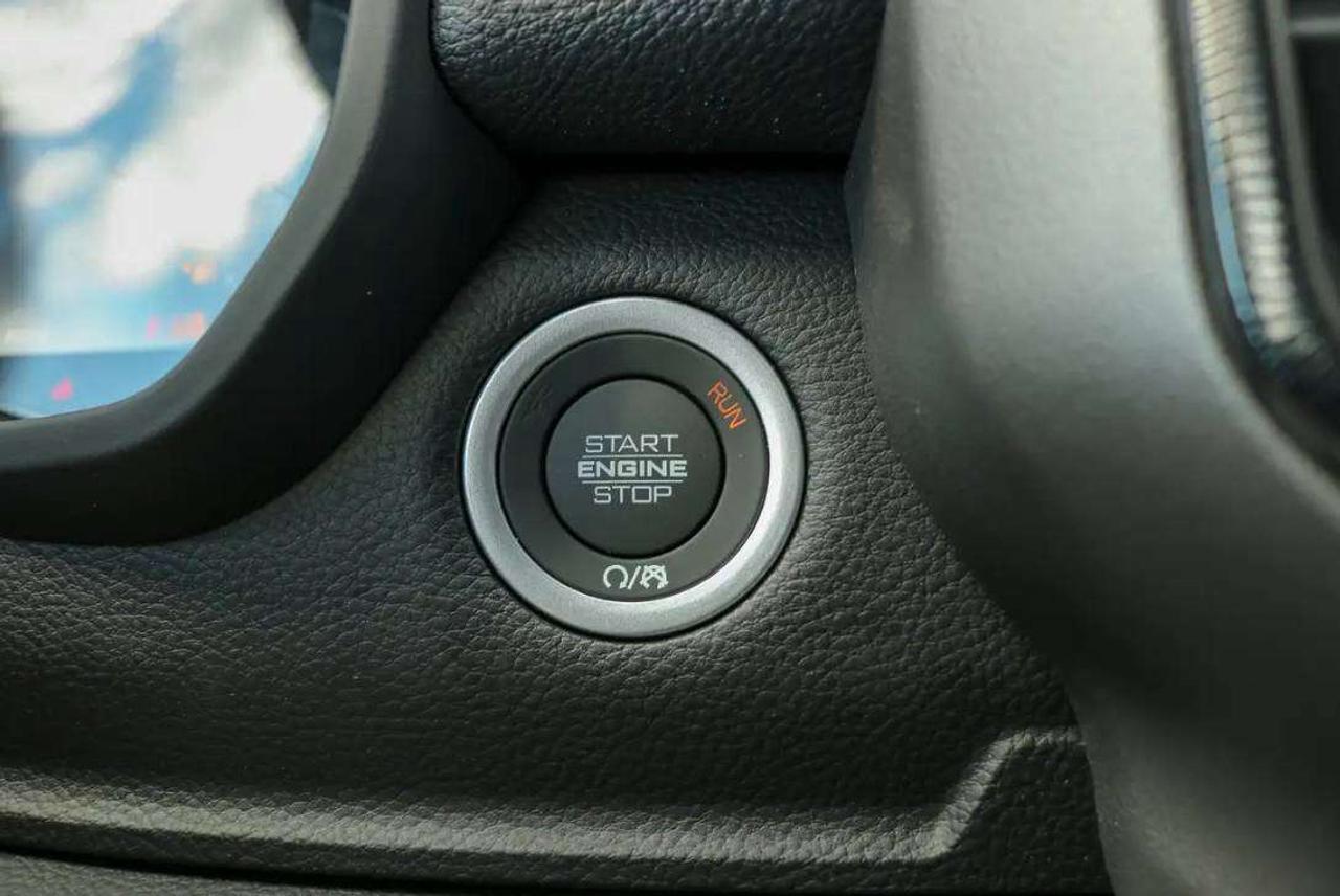 13788099.828112893