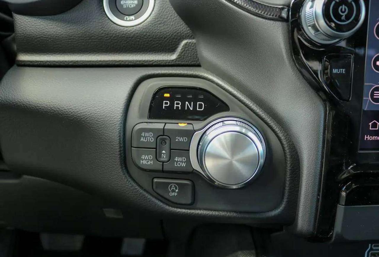2026 RAM 1500 SPORT Photo