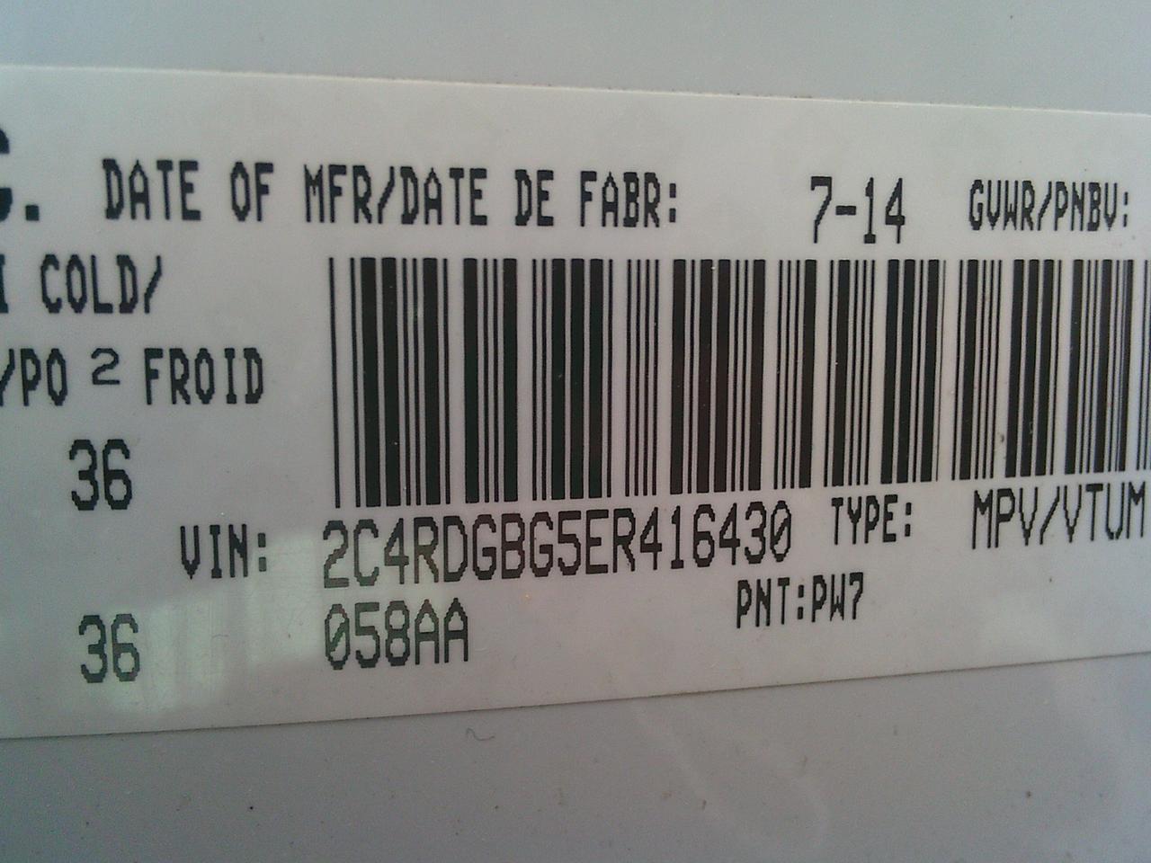 2014 Dodge Grand Caravan stow-go 4dr Wgn SXT + STOW N GO Photo