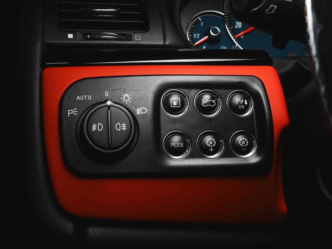 2010 Maserati GranTurismo Convertible GRANTURISMO | CONVERTIBLE | BOSE | MATTE | 20 IN Photo