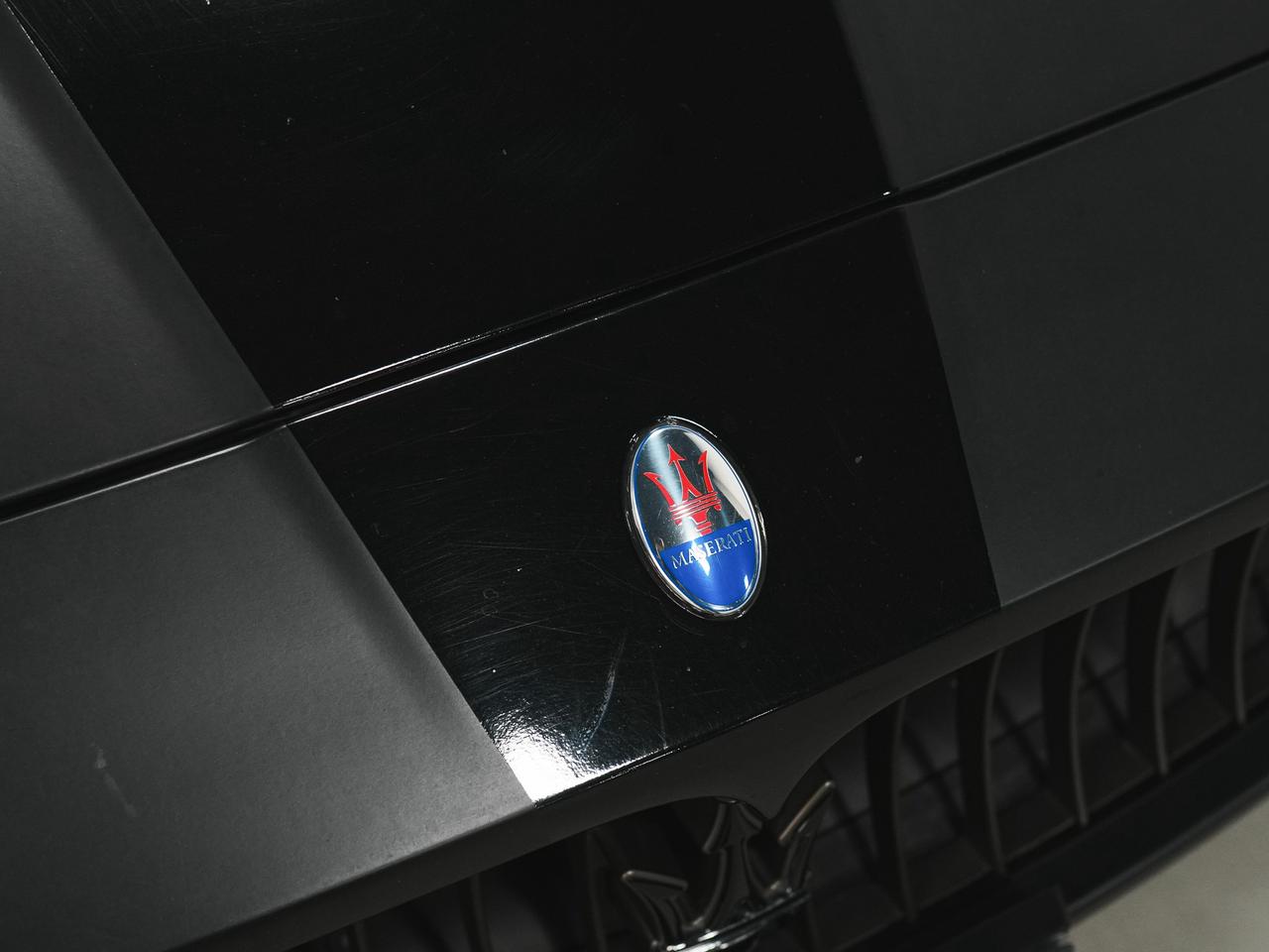 2010 Maserati GranTurismo Convertible GRANTURISMO | CONVERTIBLE | BOSE | MATTE | 20 IN Photo