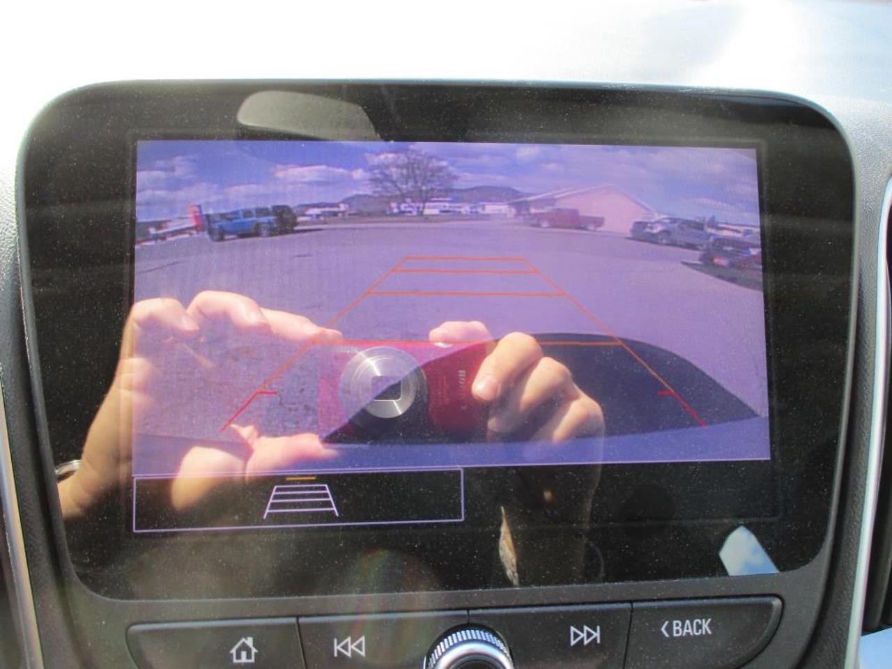 2022 Chevrolet Malibu LT - Photo #16