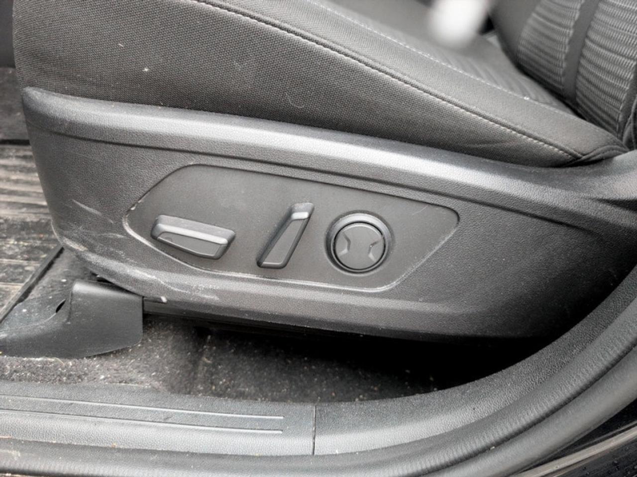 2025 Kia Sorento LX Photo