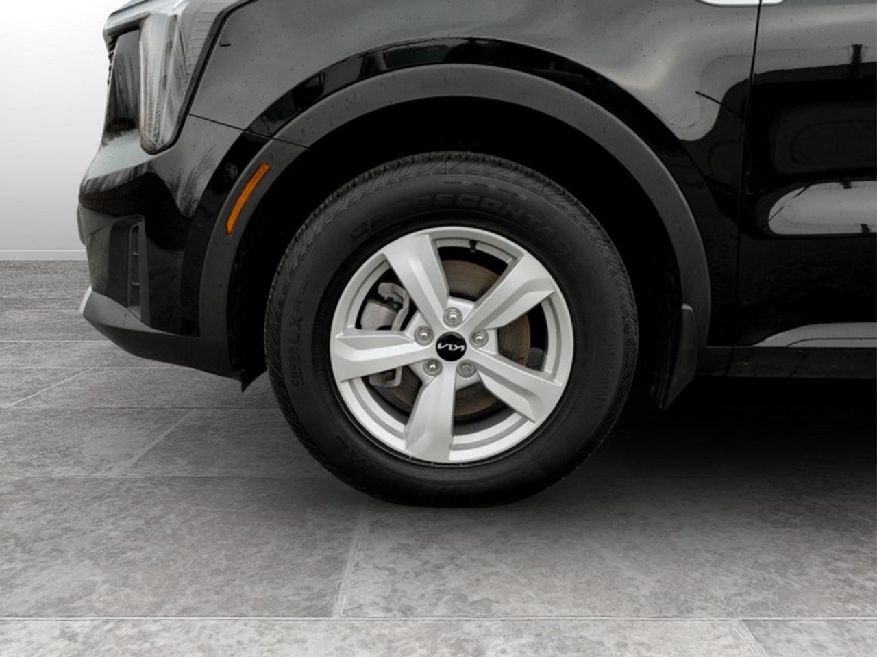 2025 Kia Sorento LX  **7-PASSENGER - APPLE CARPLAY** Photo
